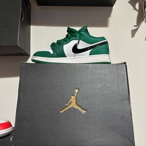 Nike Air Jordan 1 Low Green White Black “pine green”
